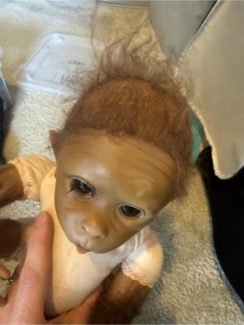 Ashton -Drake Realistic Baby Monkey Doll set - Picture 3 of 9